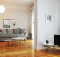 Nat's place: Friends & Family, Thessaloniki