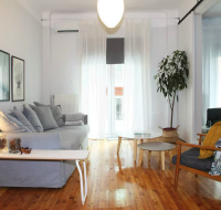 Nat's place: Friends & Family, Thessaloniki